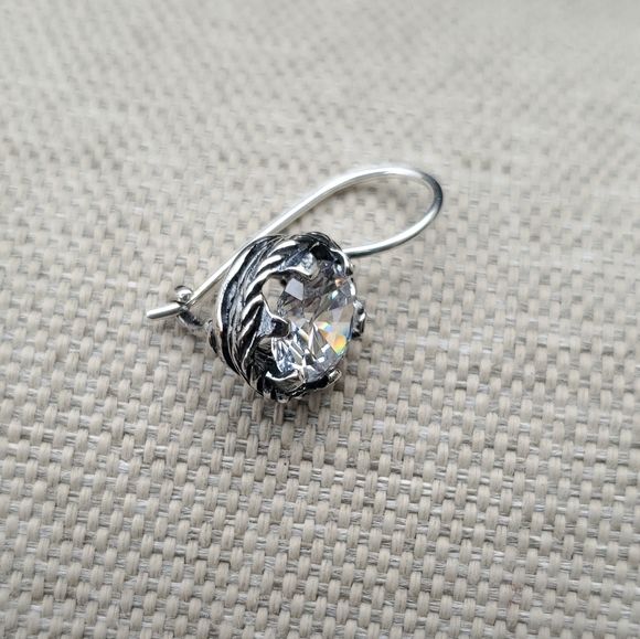 Shablool Single Earring - Picture 5 of 7